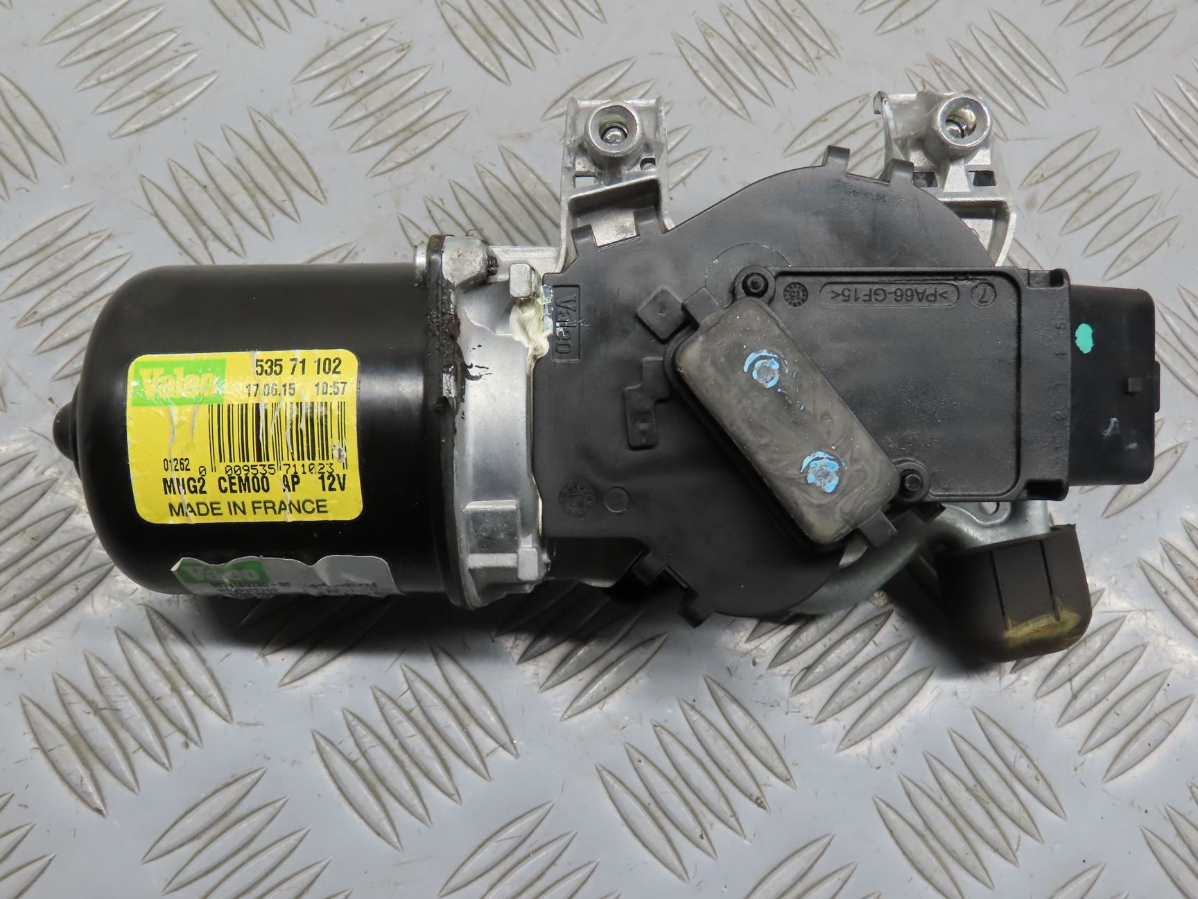 MOTEUR ESSUIE-GLACE AV
