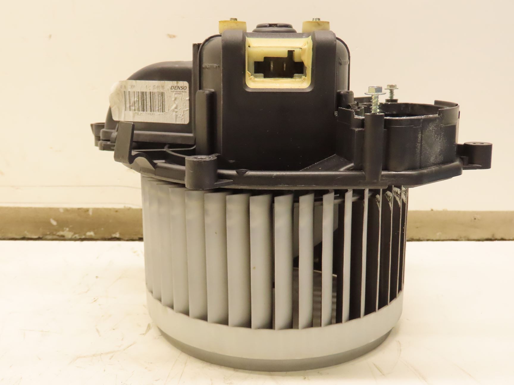 VENTILATEUR DE CHAUFFAGE