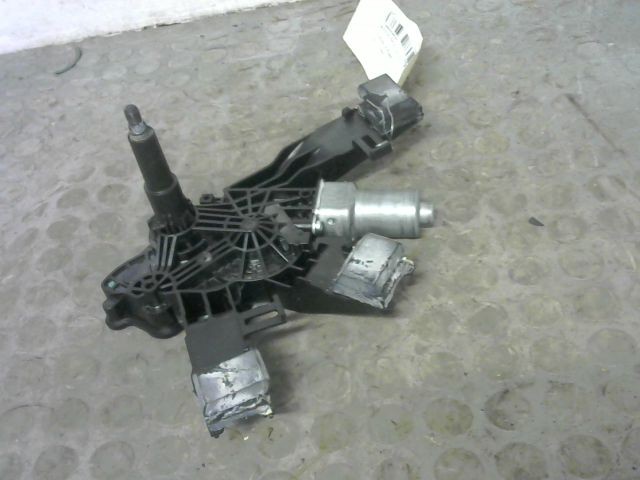 MOTEUR ESSUIE-GLACE AR