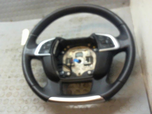 VOLANT DE DIRECTION
