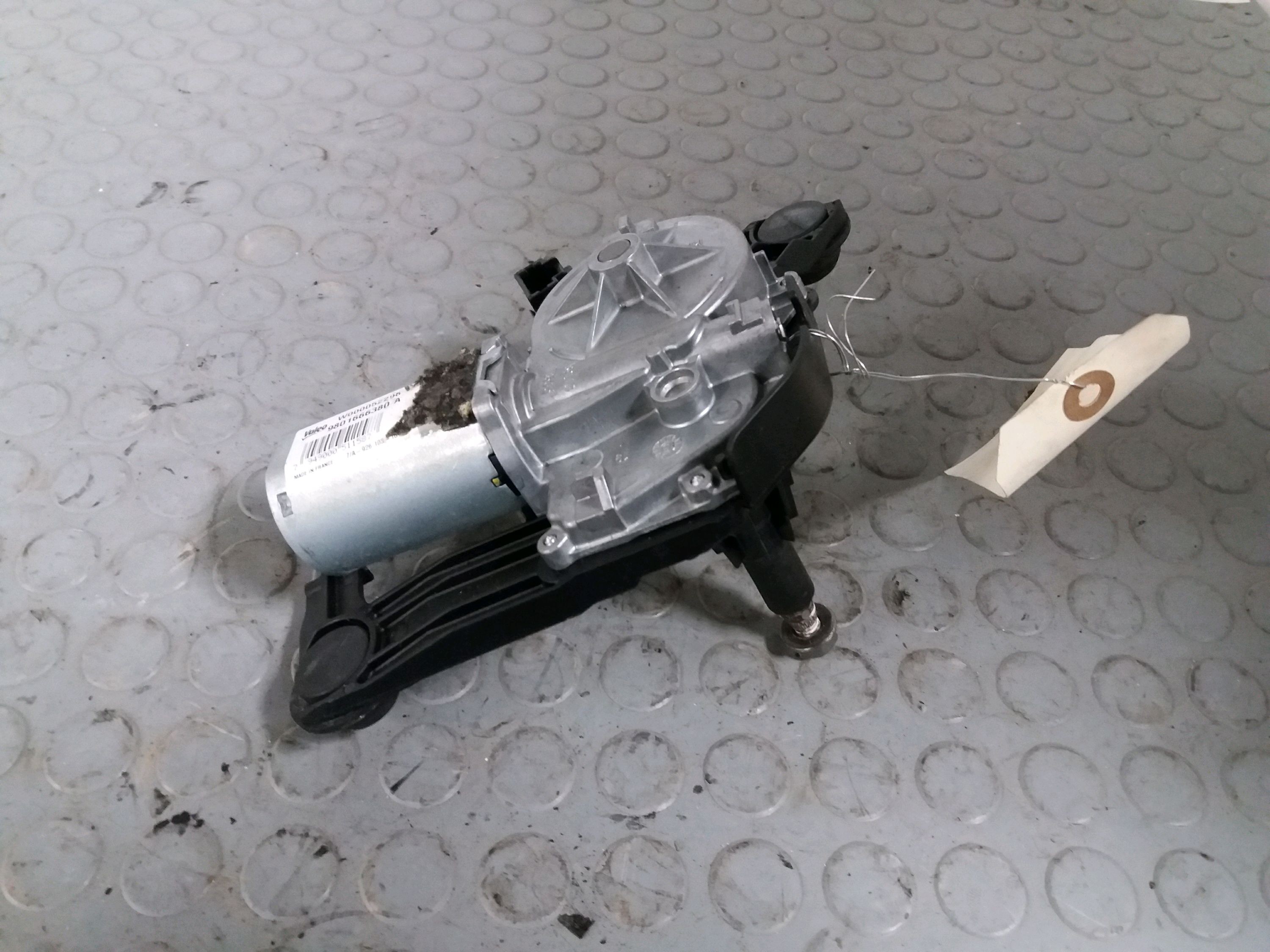MOTEUR ESSUIE-GLACE AR