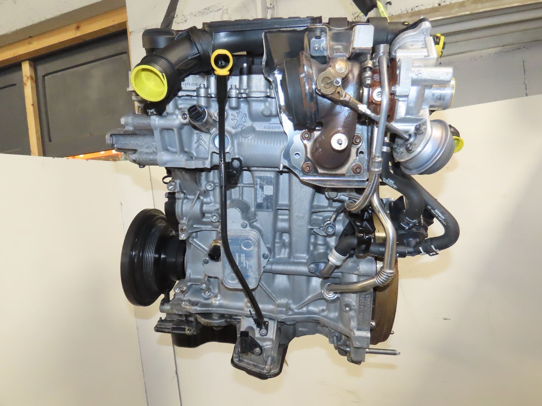 MOTEUR ESSENCE