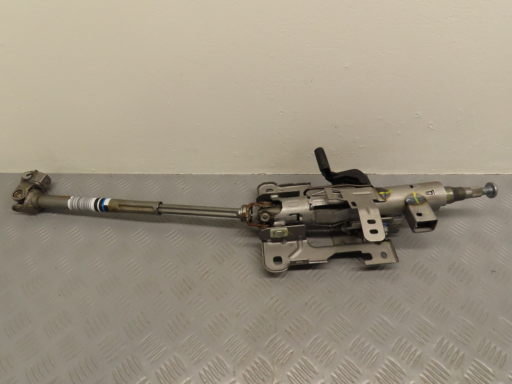 COLONNE DE DIRECTION ASSISTEE