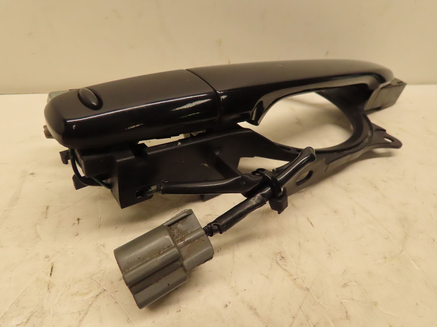 POIGNEE EXT PORTE AVD