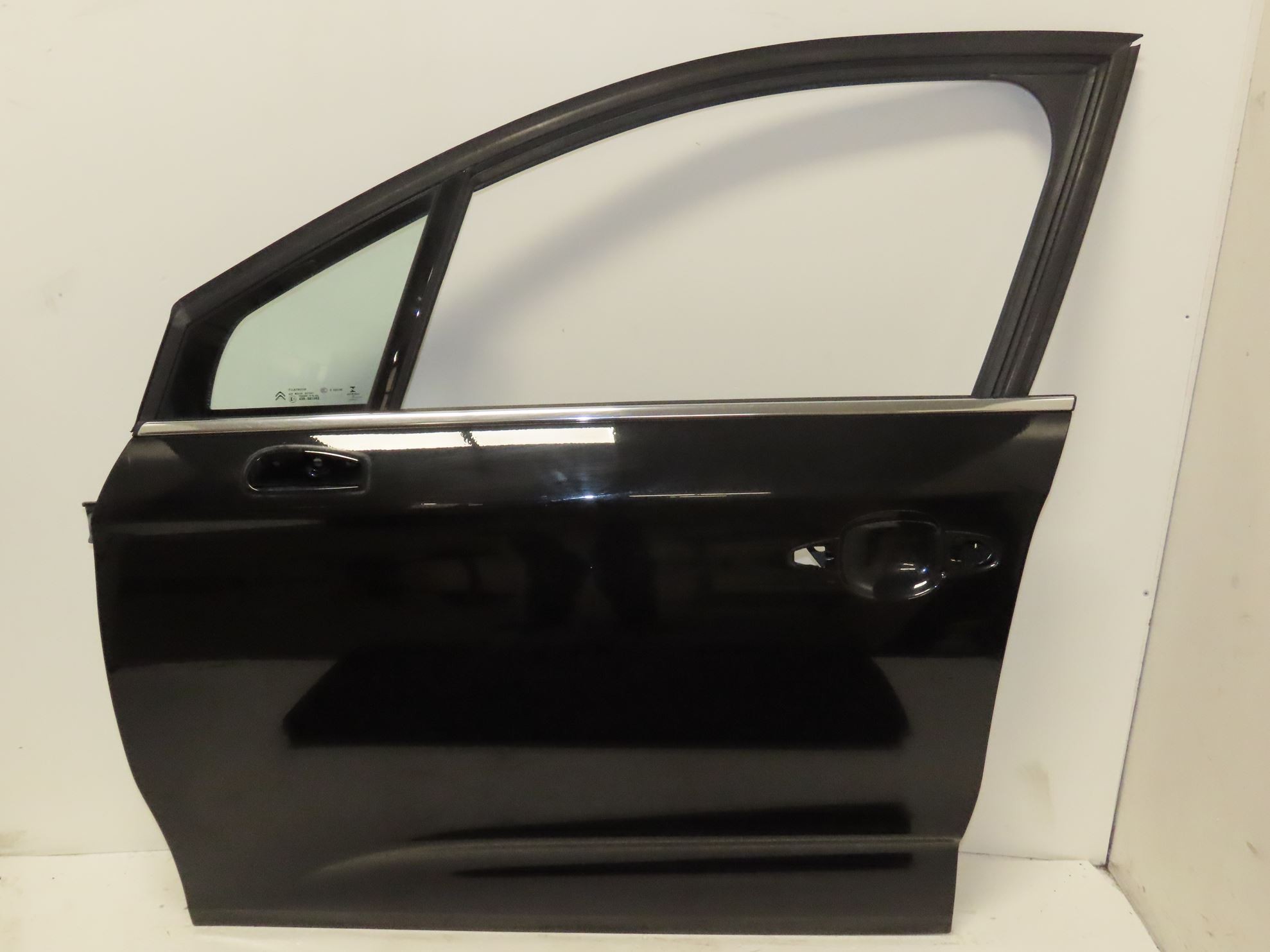 PORTE AVG