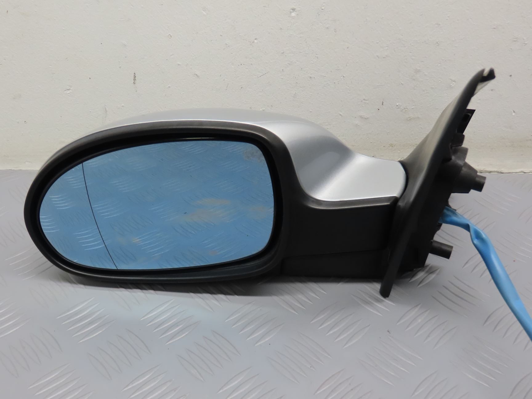 RETROVISEUR EXT ELECTRIQUE G