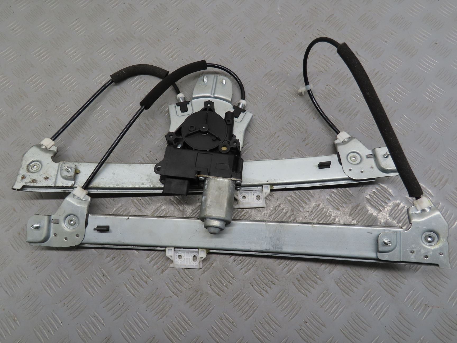 MECANISME+MOTEUR LEVE-GLACE AVG