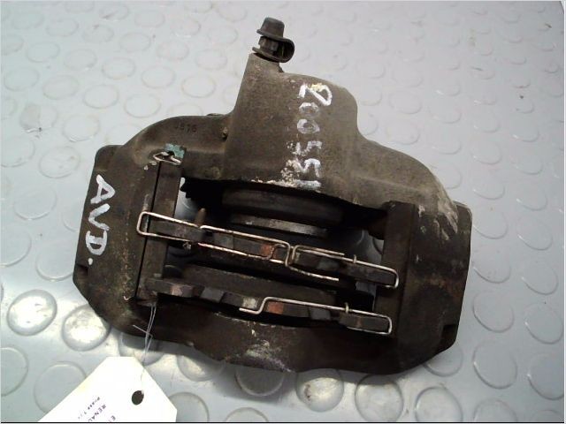 ETRIER DE FREIN AVD