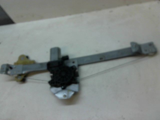 MECANISME+MOTEUR LEVE-GLACE AVD