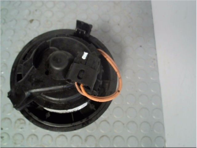 VENTILATEUR DE CHAUFFAGE