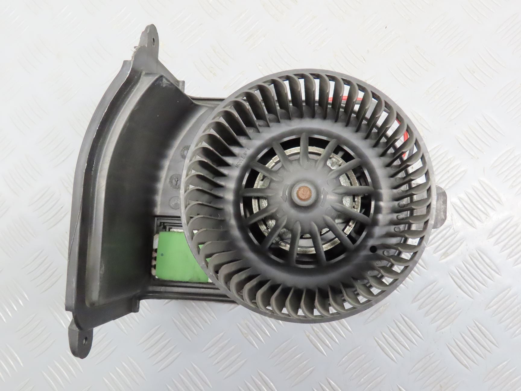 VENTILATEUR DE CHAUFFAGE