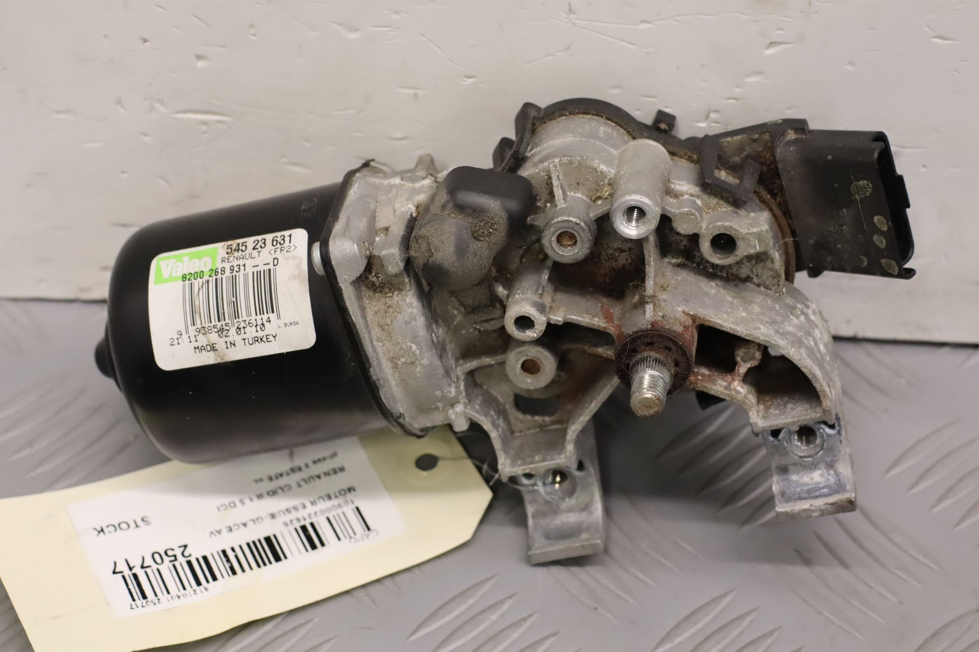 MOTEUR ESSUIE-GLACE AV