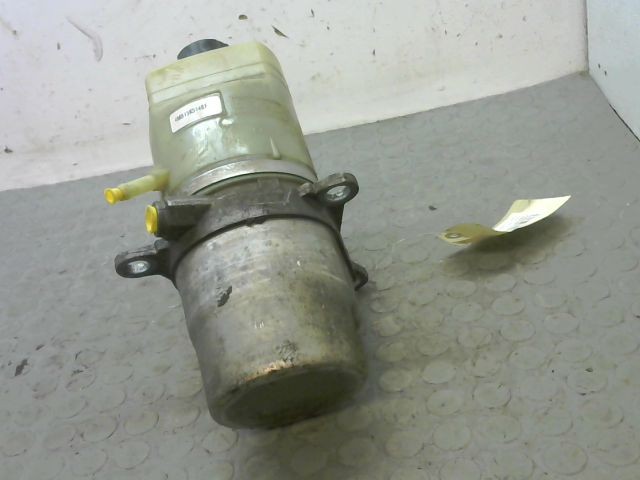 POMPE DIRECTION ASSISTEE