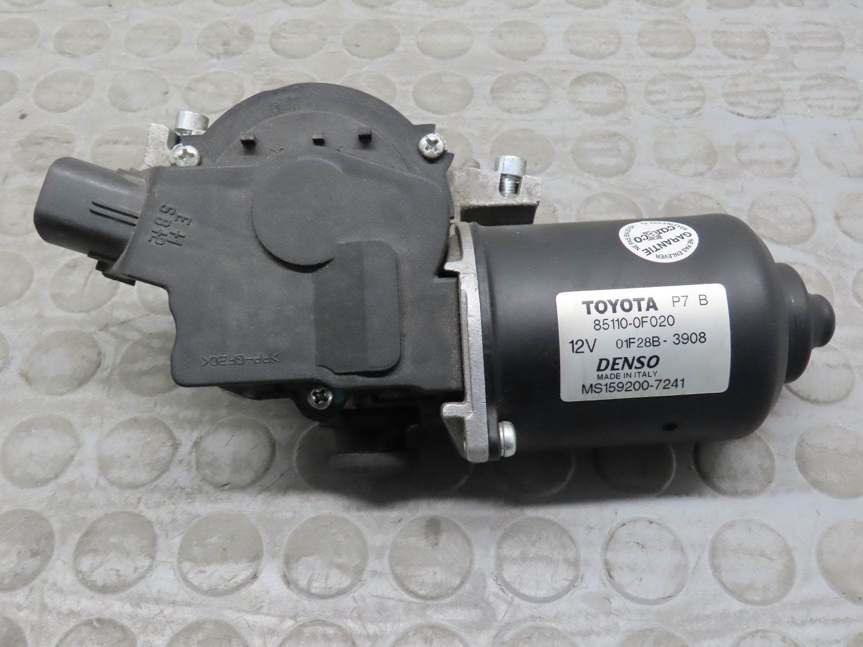 MOTEUR ESSUIE-GLACE AV