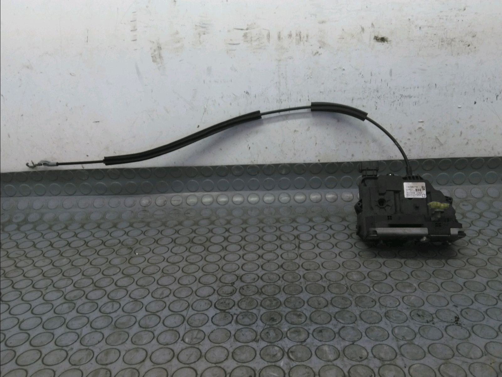SERRURE PORTE AVD