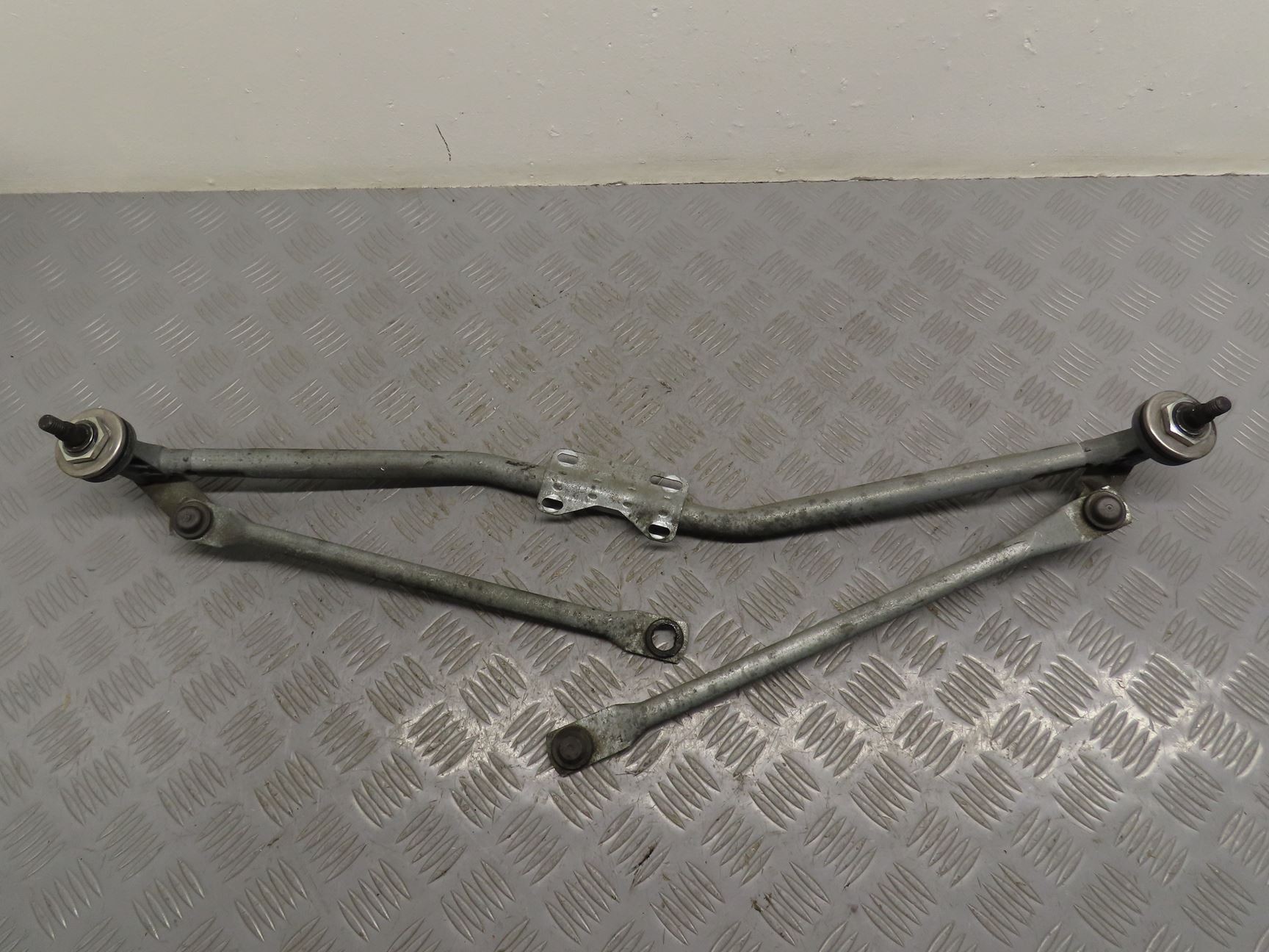 MECANISME ESSUIE-GLACE AV