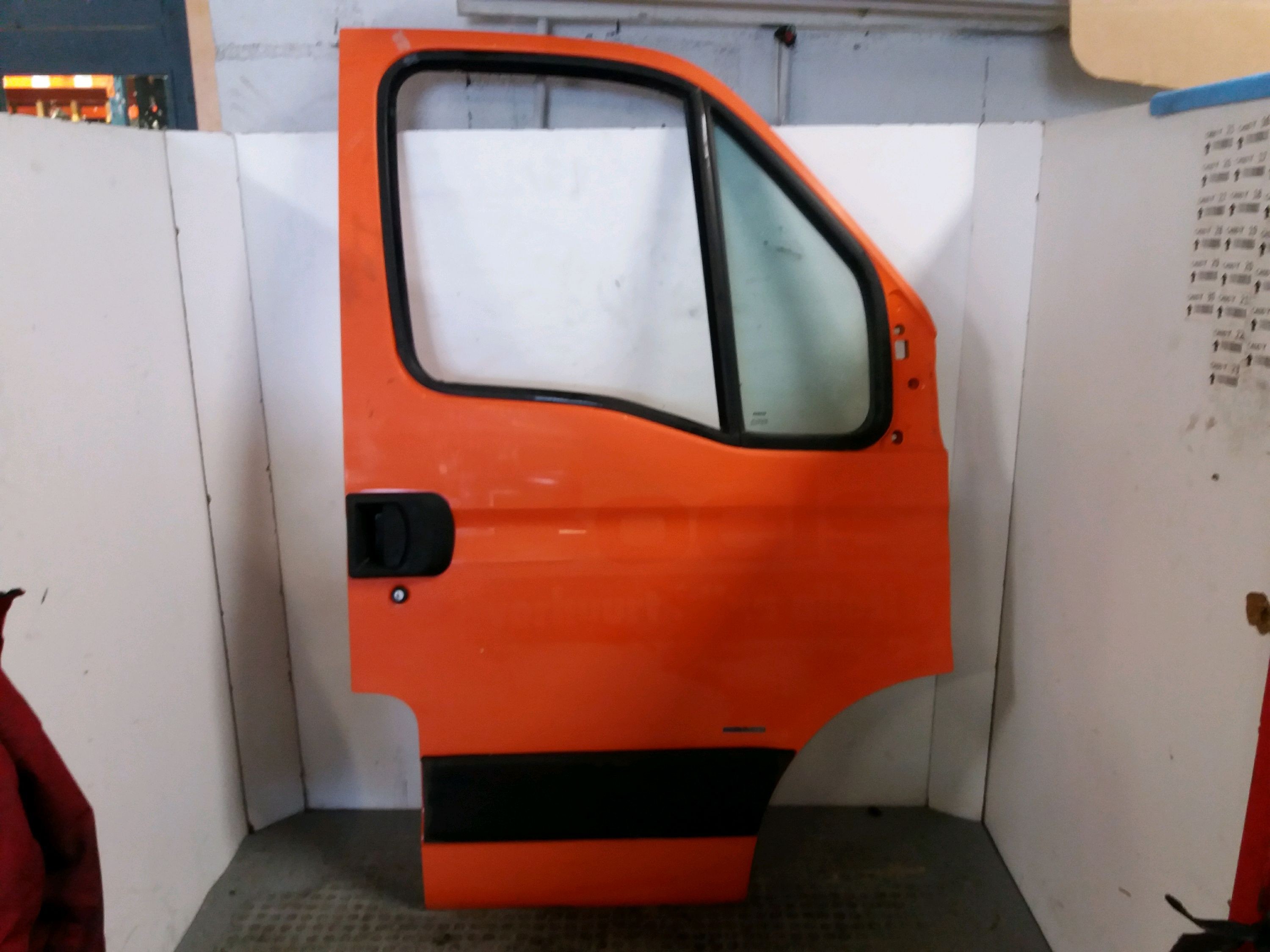 PORTE AVD