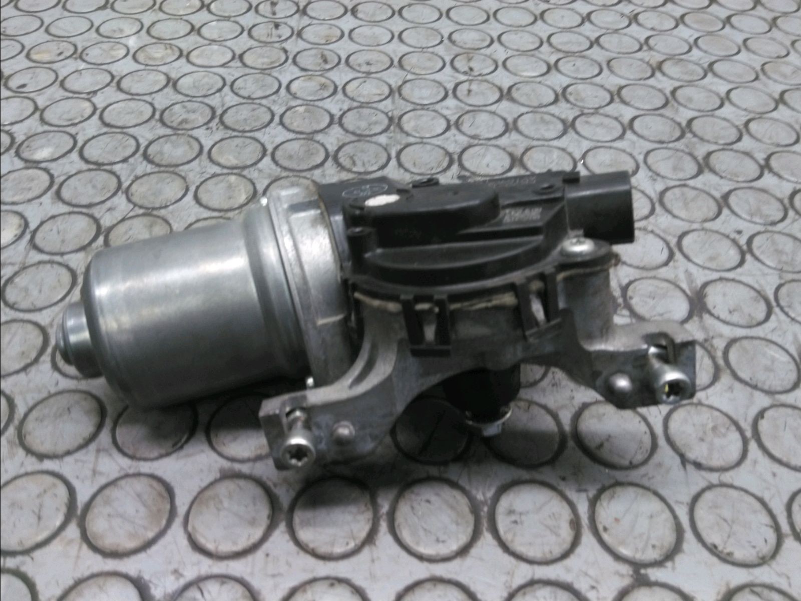 MOTEUR ESSUIE-GLACE AV
