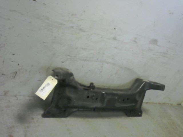 BERCEAU MOTEUR AV