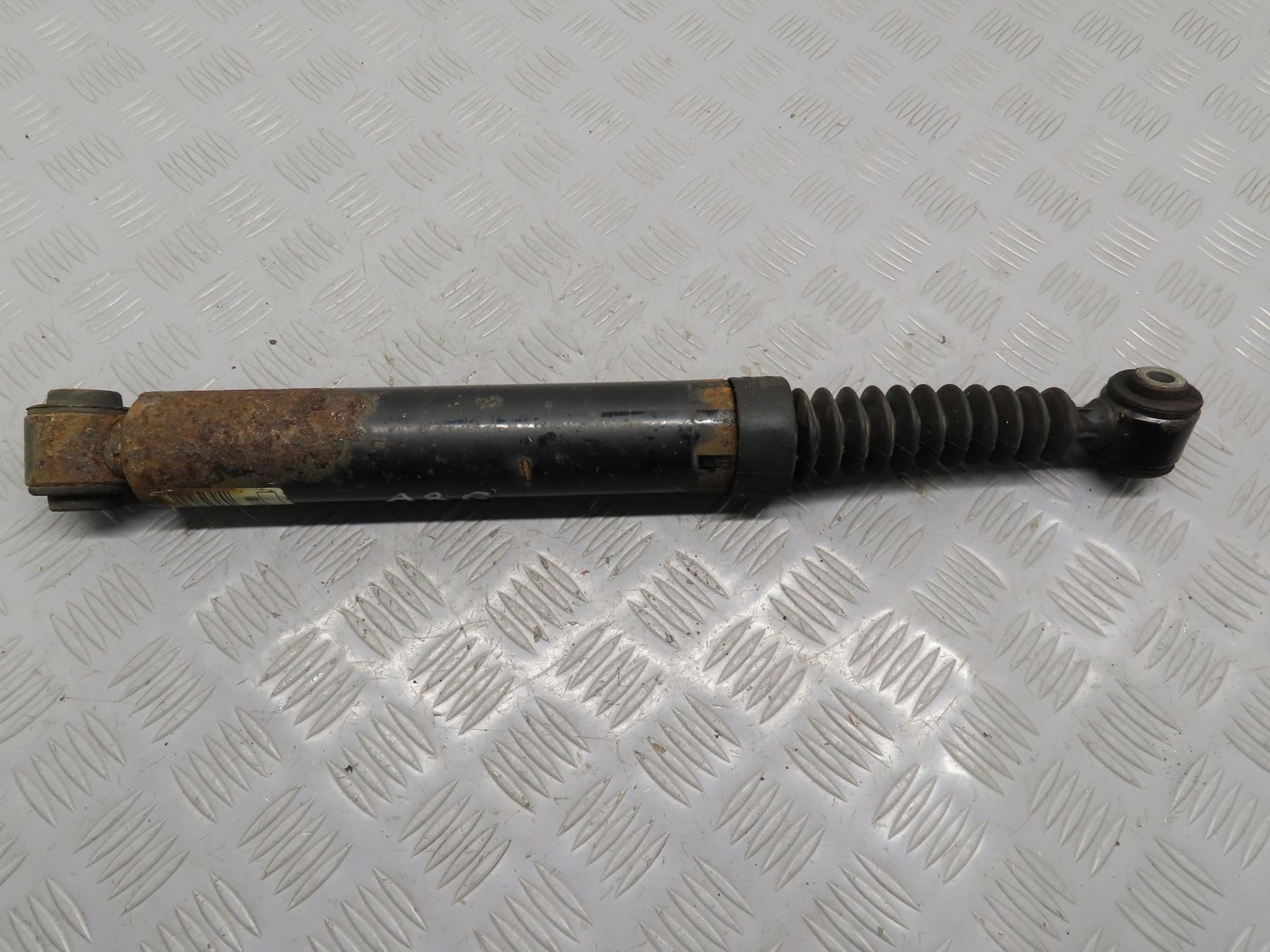 VERIN SUSPENSION ARG