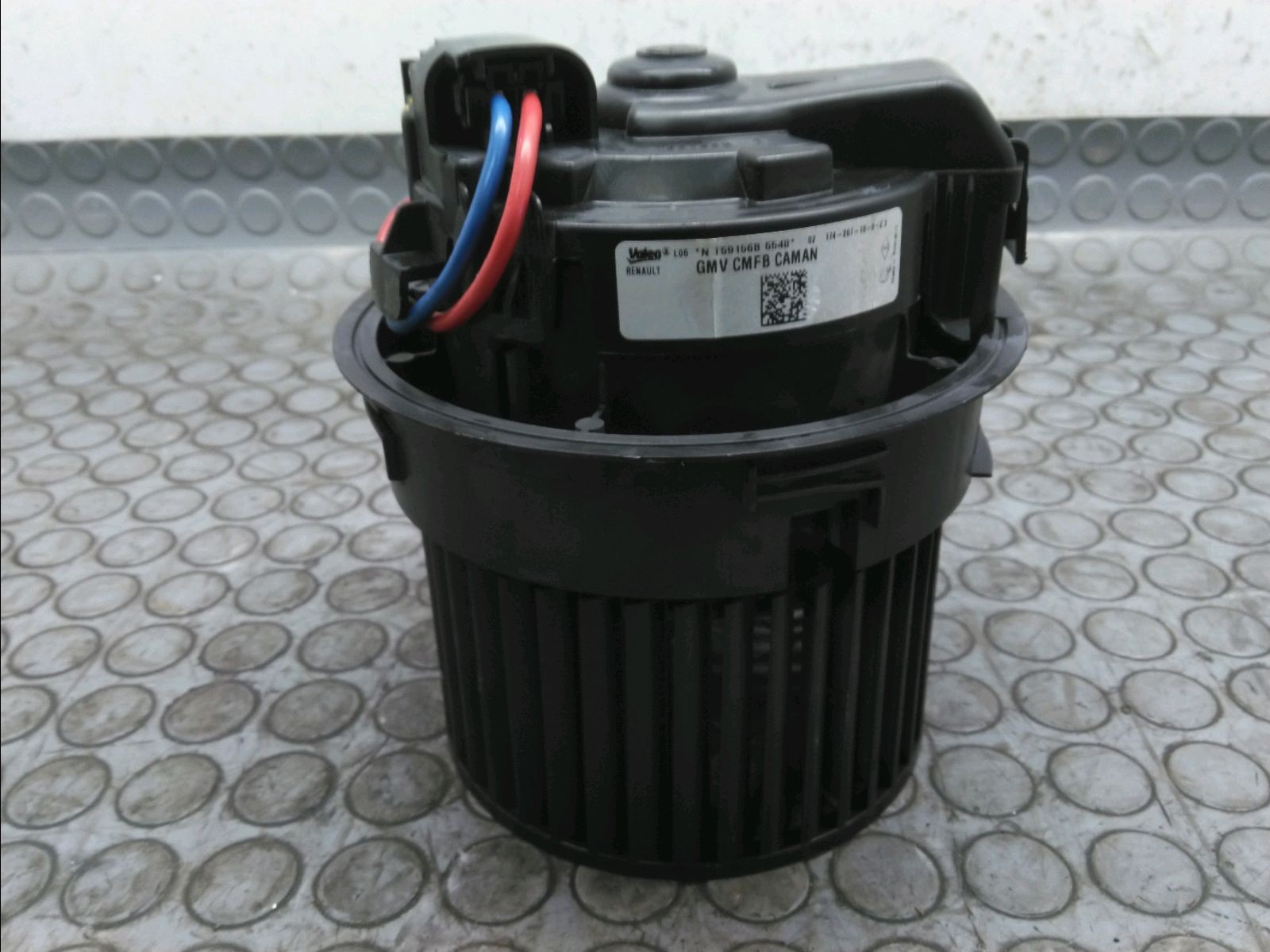 VENTILATEUR DE CHAUFFAGE