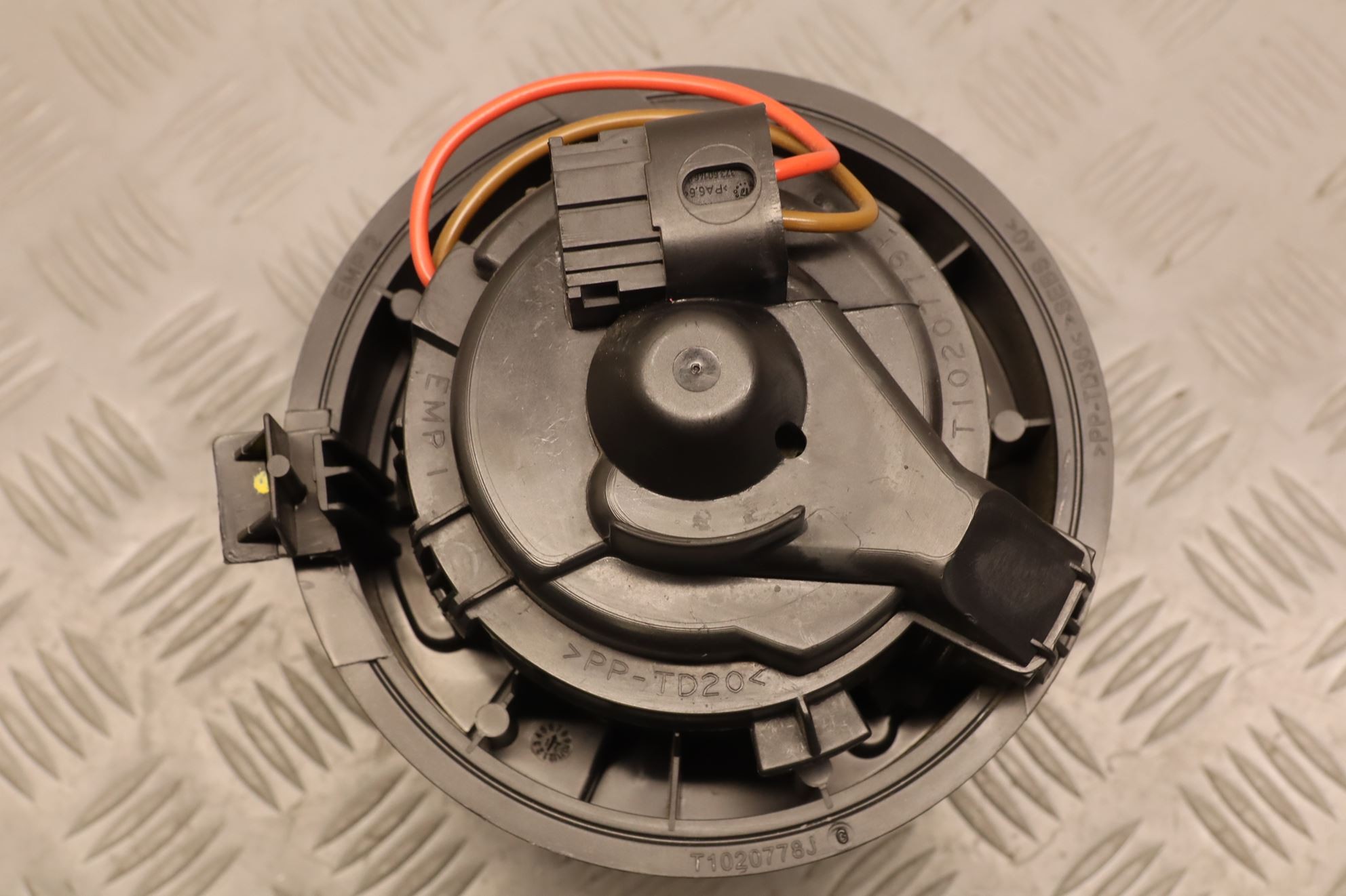 VENTILATEUR DE CHAUFFAGE