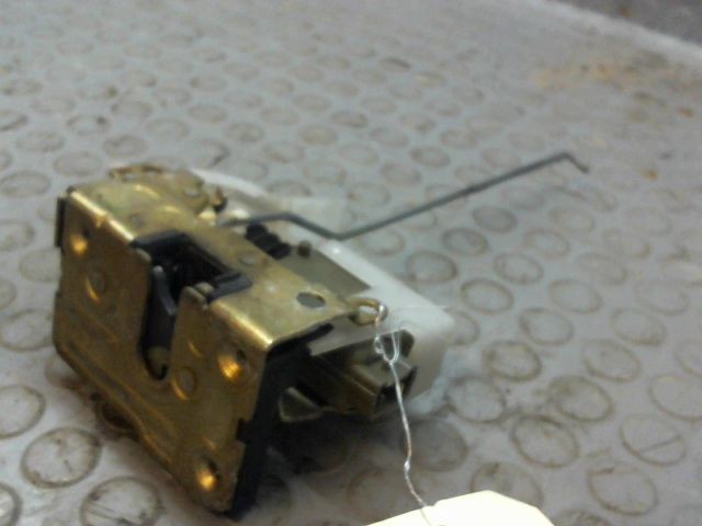 SERRURE PORTE AVG