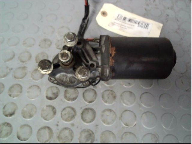 MOTEUR ESSUIE-GLACE AV