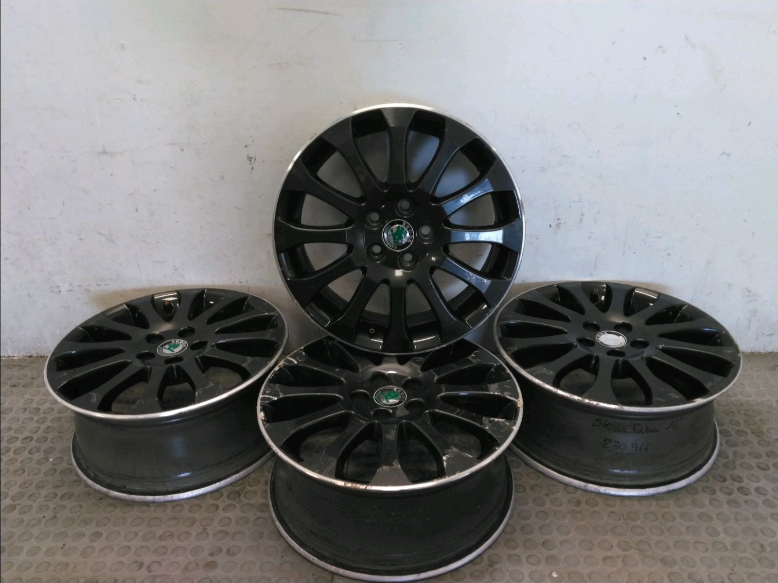 JANTE ALUMINIUM 4