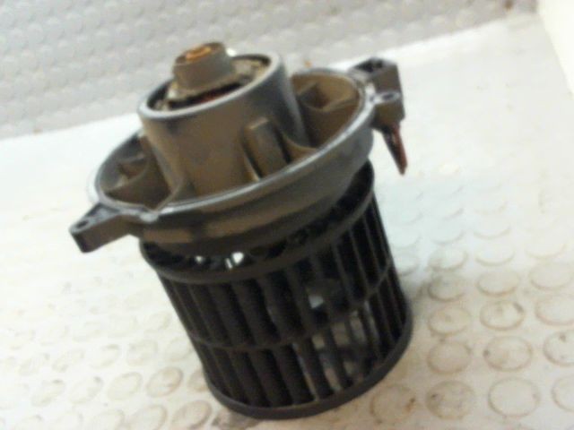 VENTILATEUR DE CHAUFFAGE