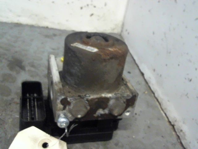 UNITE HYDRAULIQUE ABS
