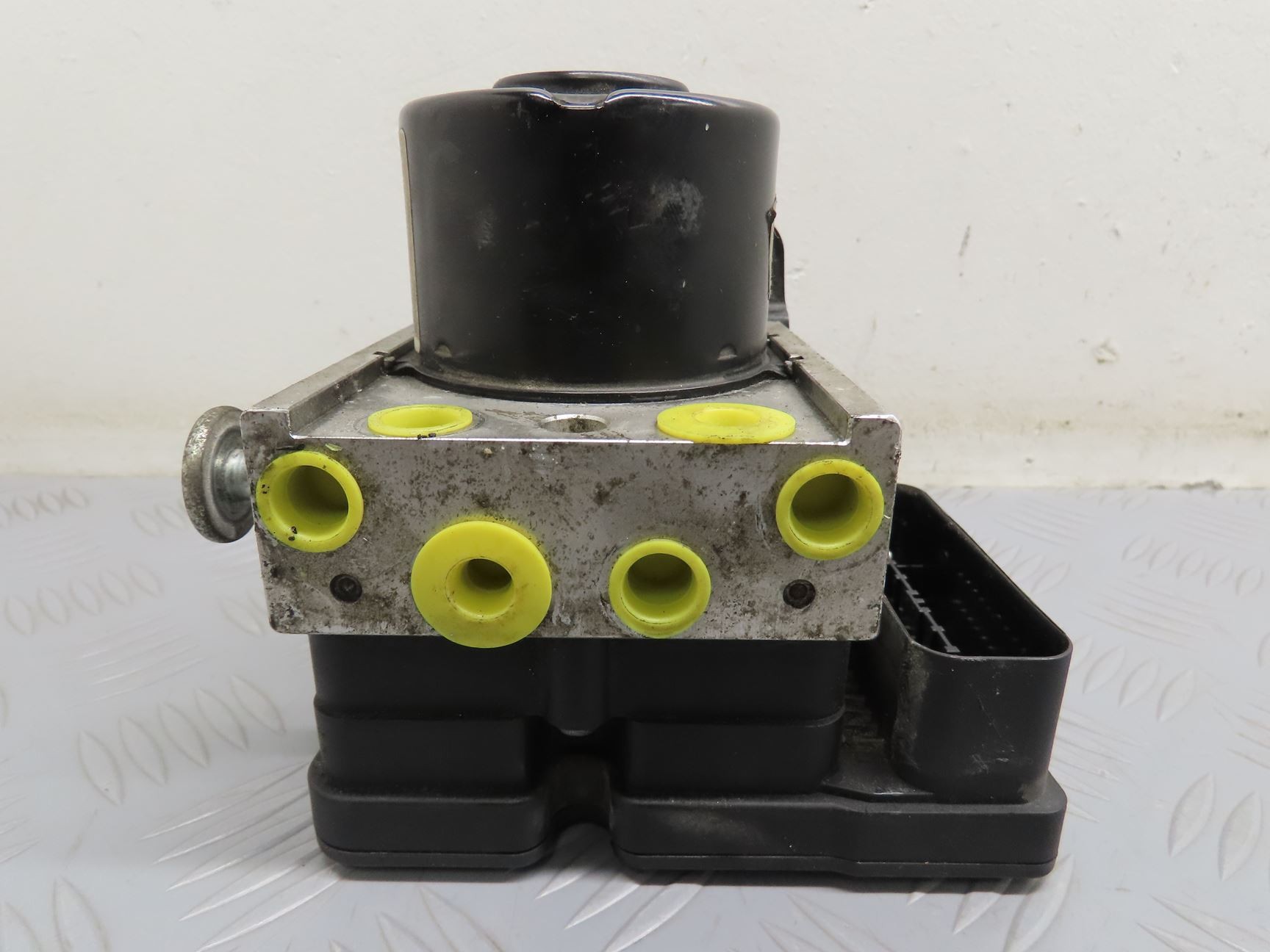 UNITE HYDRAULIQUE ABS