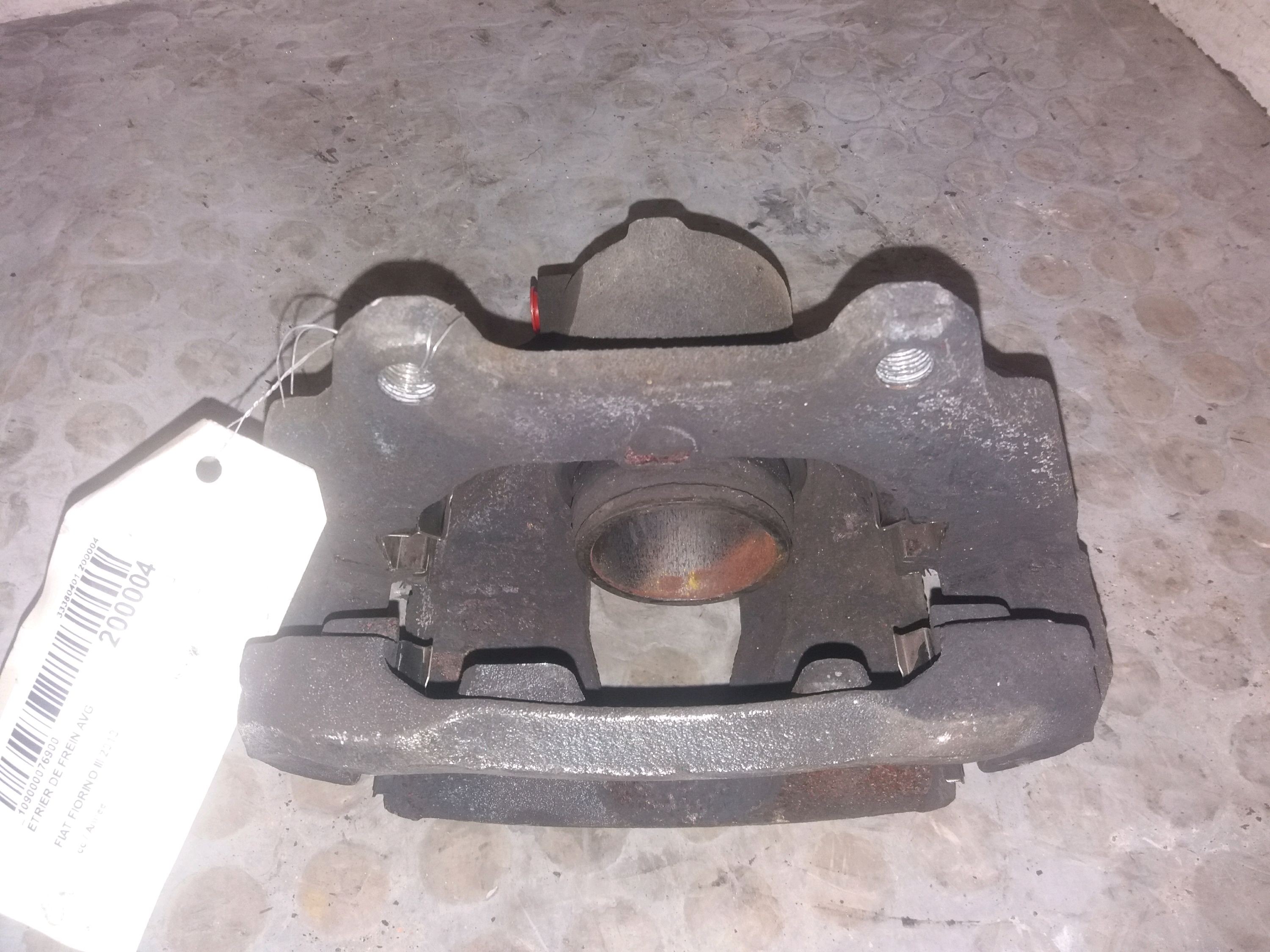 ETRIER DE FREIN AVG