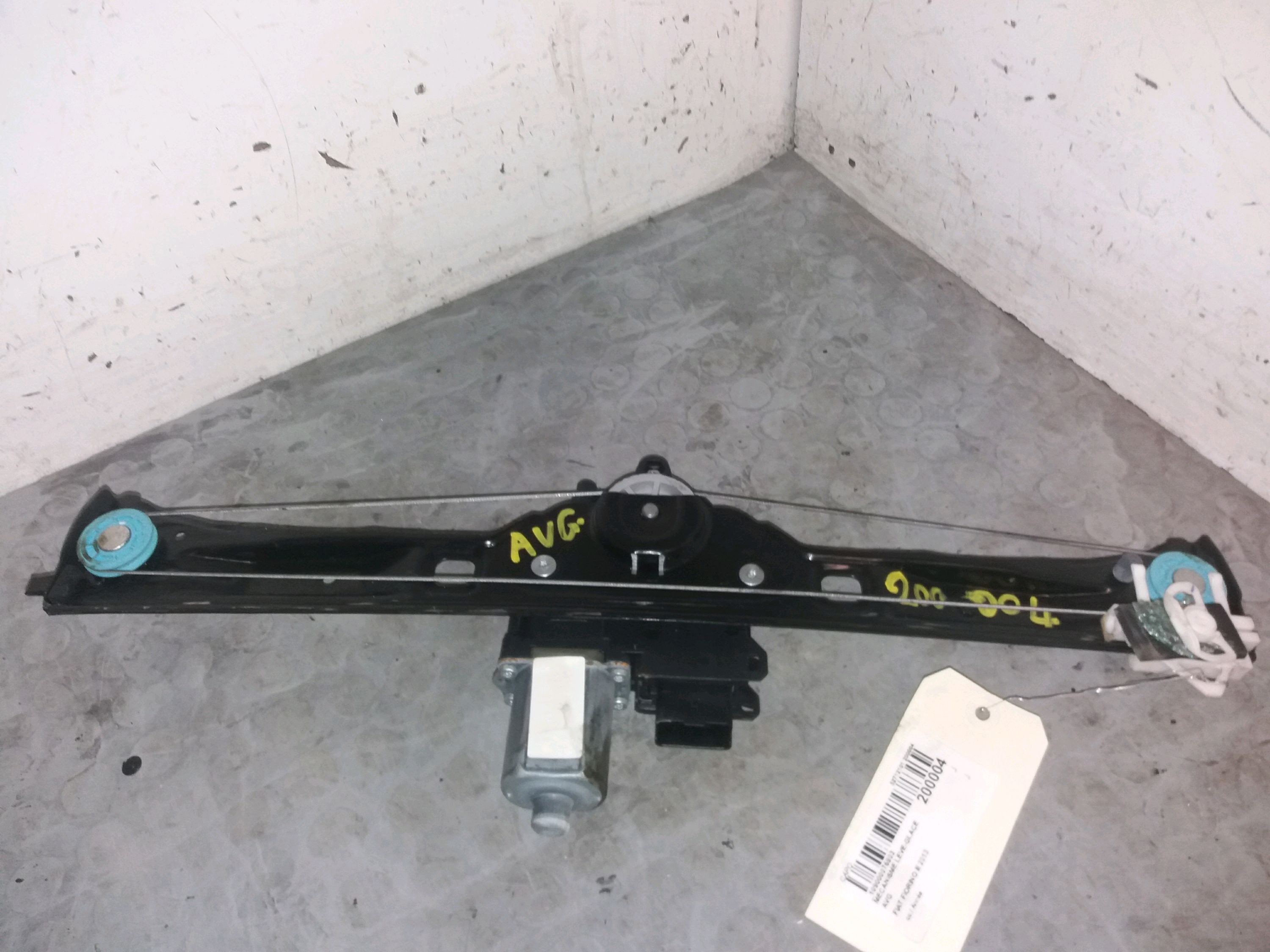 MECANISME LEVE-GLACE AVG