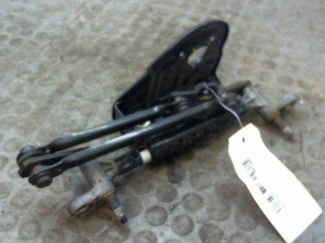 MECANISME ESSUIE-GLACE AV