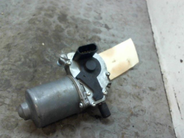 MOTEUR ESSUIE-GLACE AV