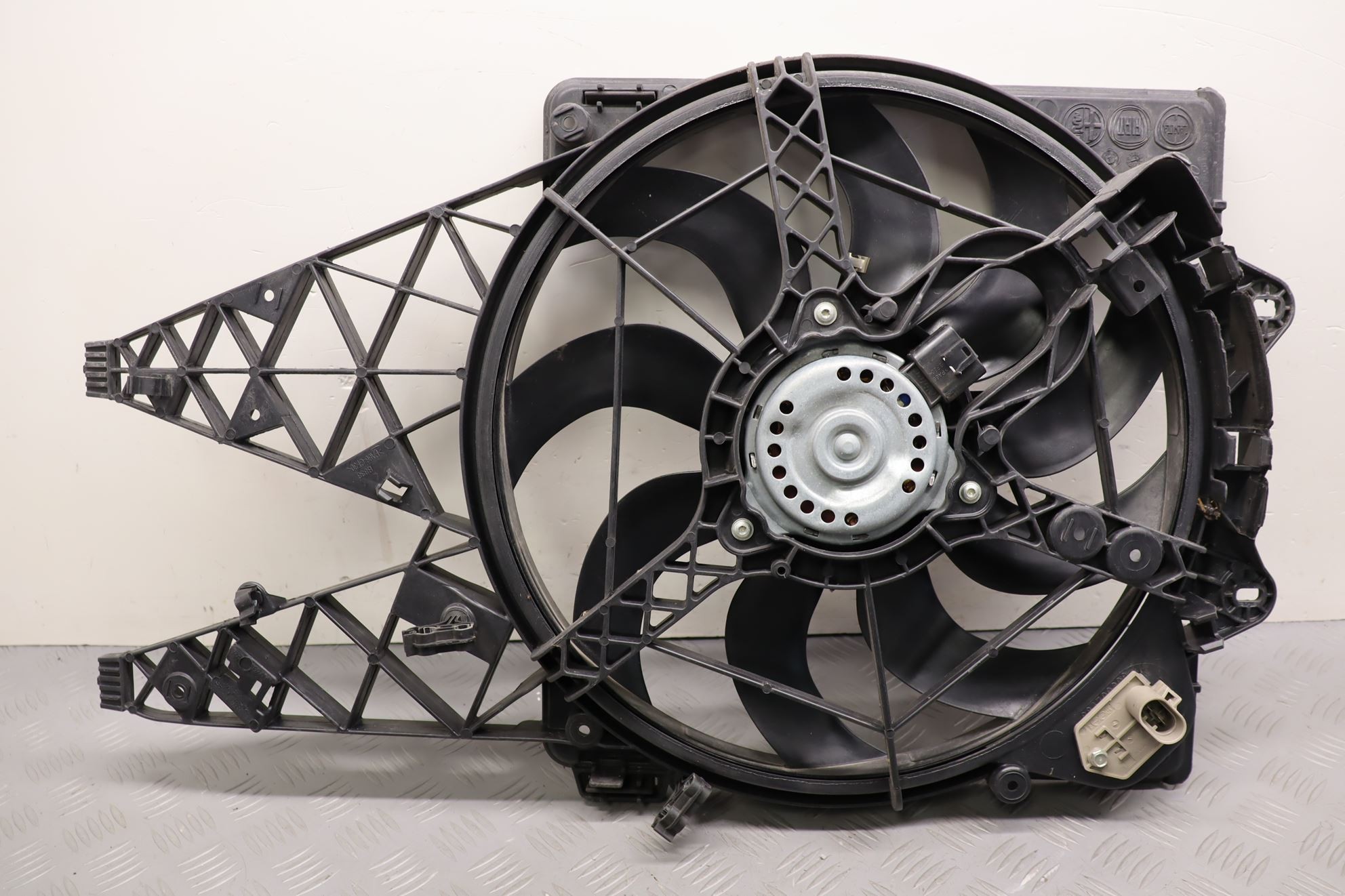 VENTILATEUR DE REFROIDISSEMENT