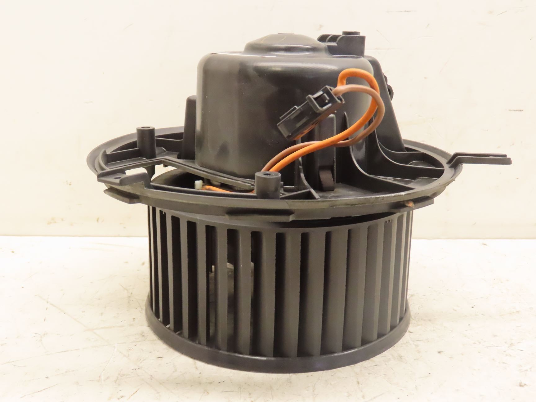 VENTILATEUR DE CHAUFFAGE