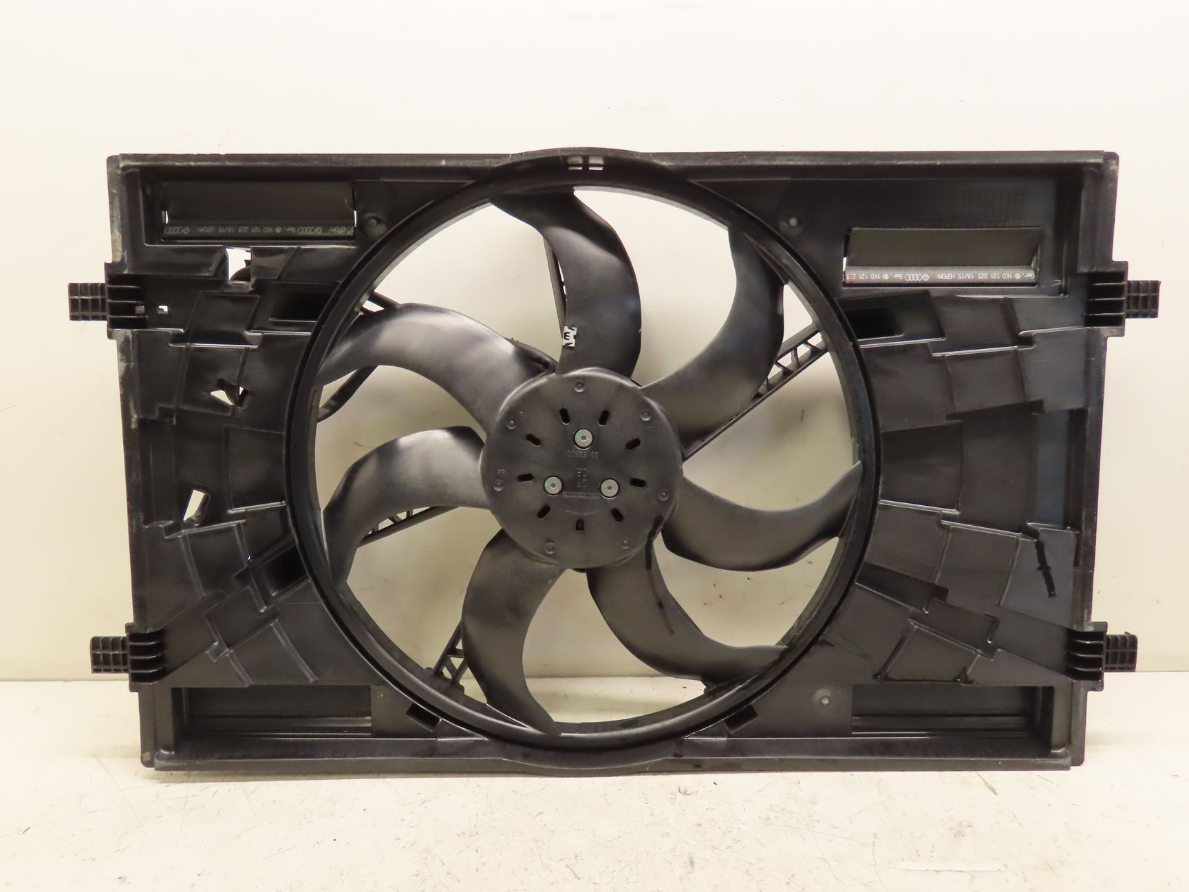 VENTILATEUR DE REFROIDISSEMENT