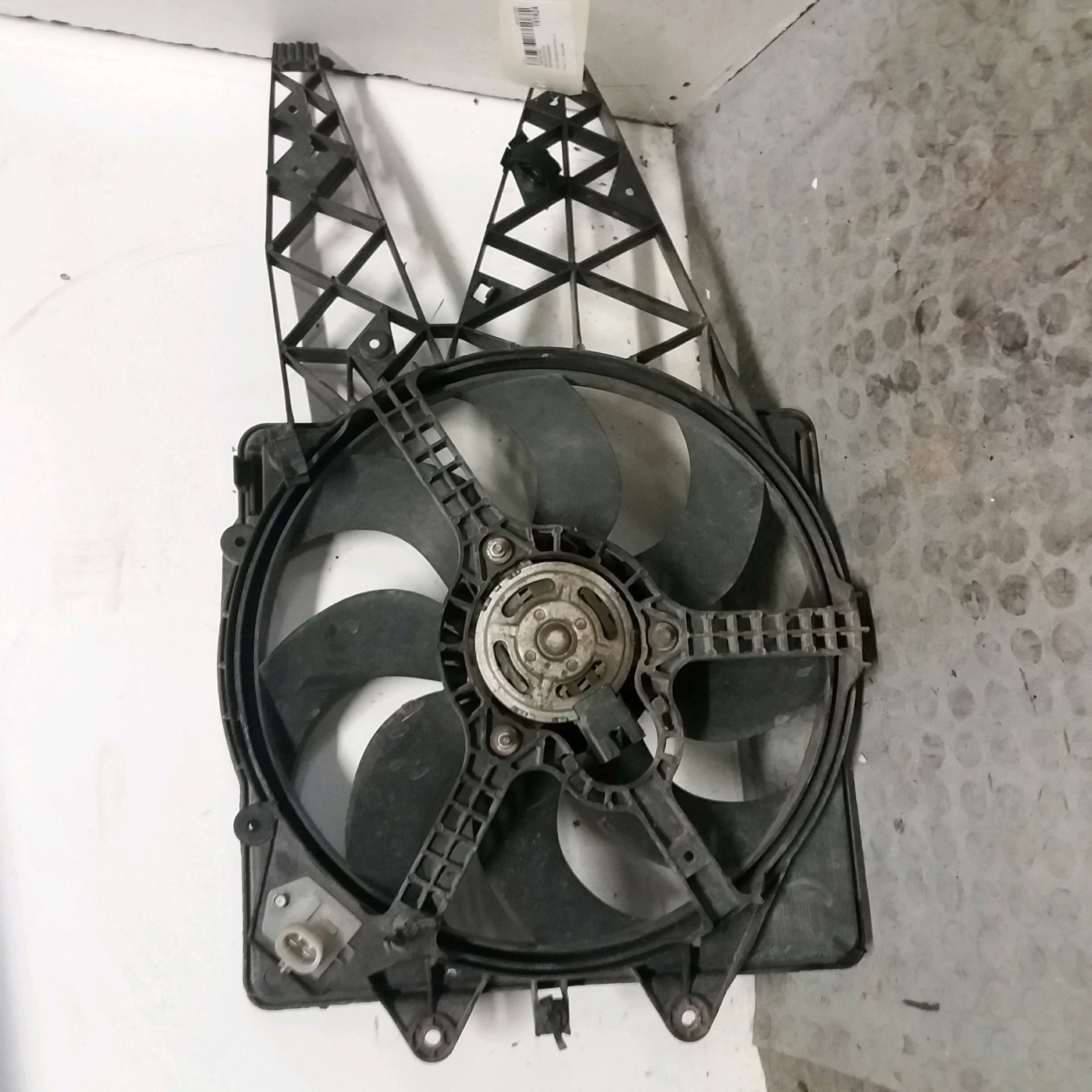 VENTILATEUR DE REFROIDISSEMENT