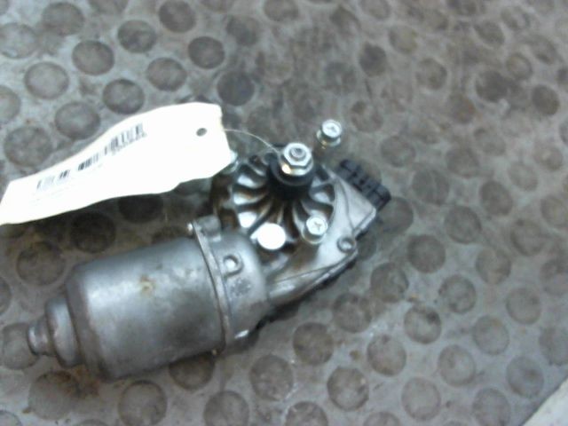 MOTEUR ESSUIE-GLACE AV