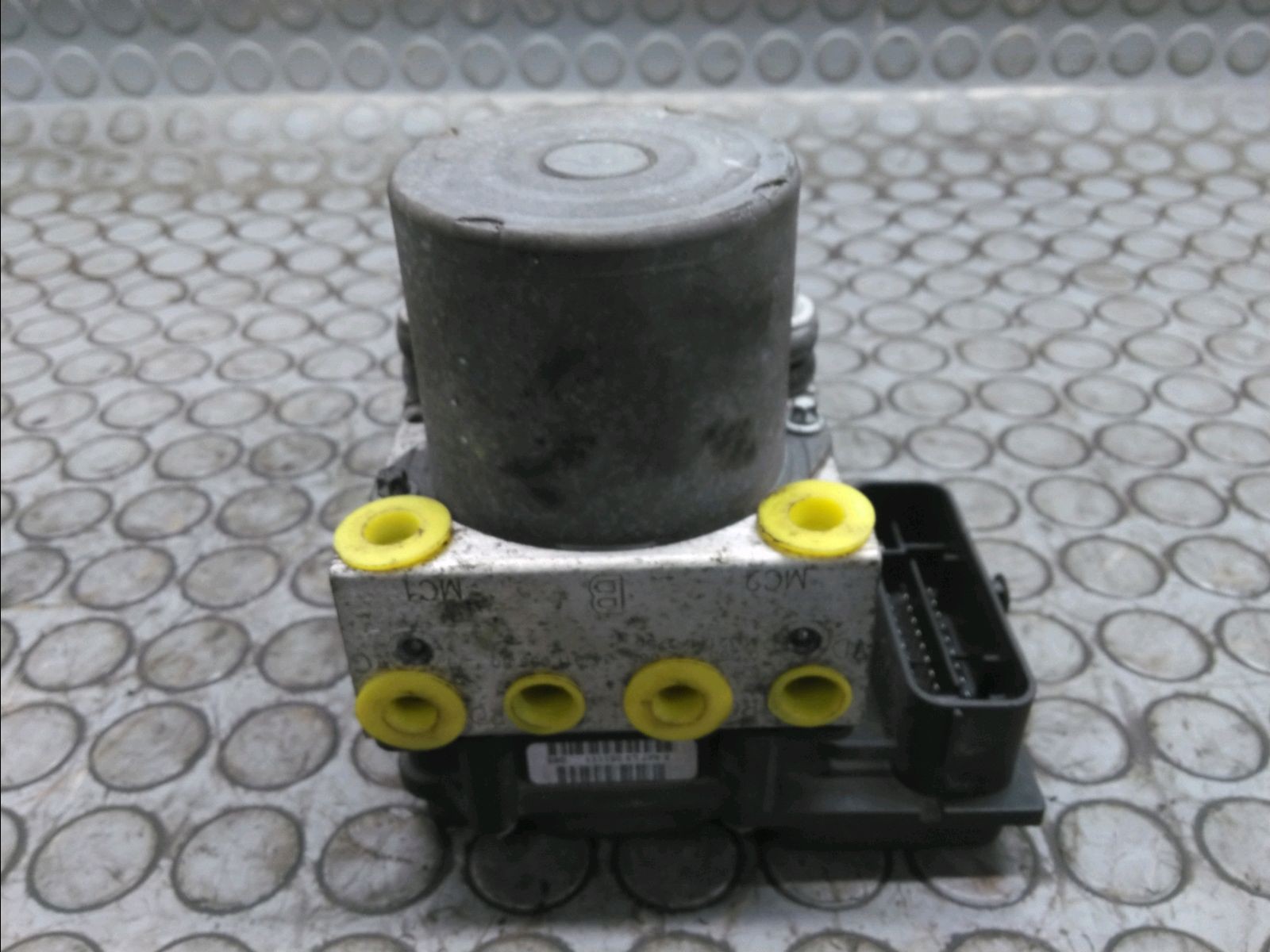 UNITE HYDRAULIQUE ABS