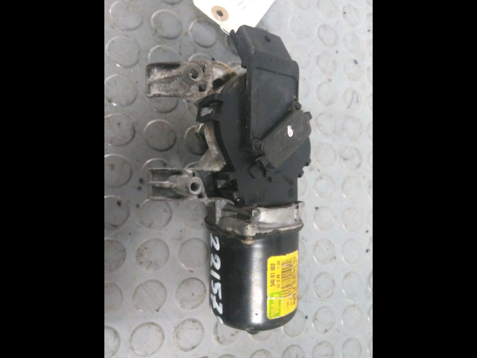 MOTEUR ESSUIE-GLACE AV