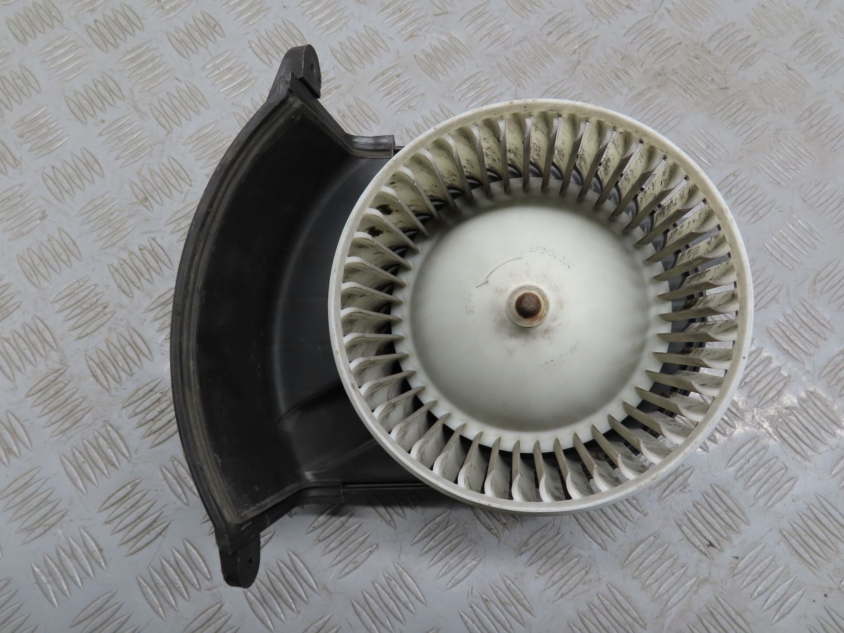 VENTILATEUR DE CHAUFFAGE