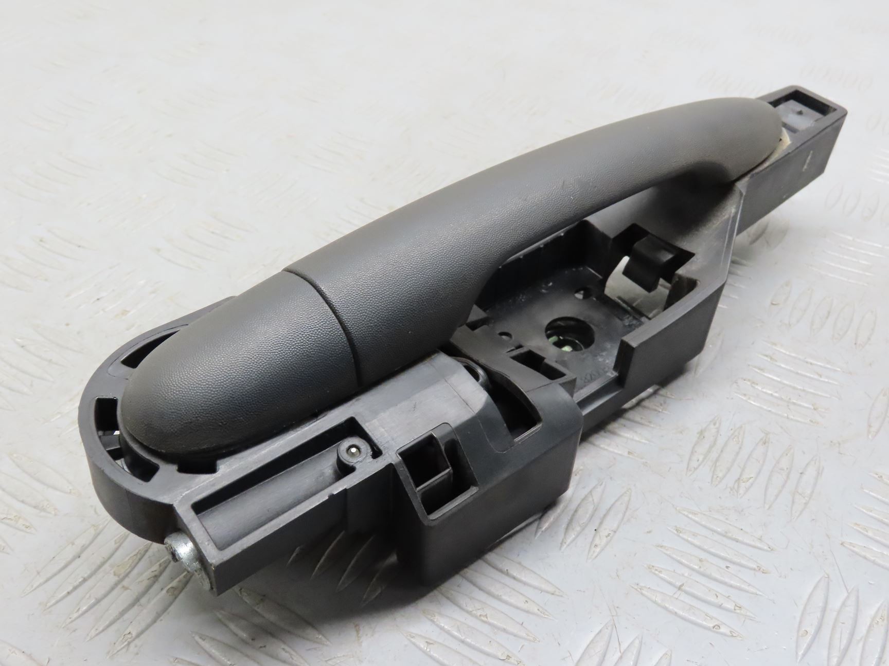 POIGNEE EXT PORTE AVD