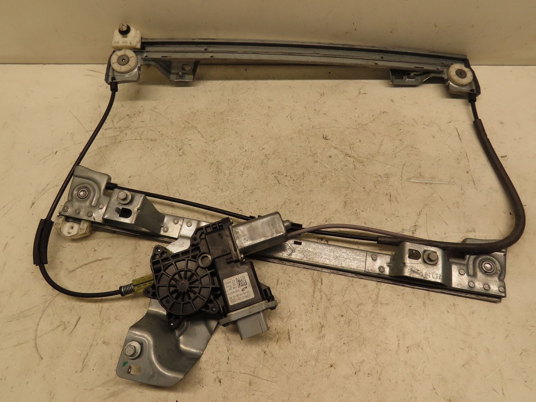 MECANISME+MOTEUR LEVE-GLACE AVG