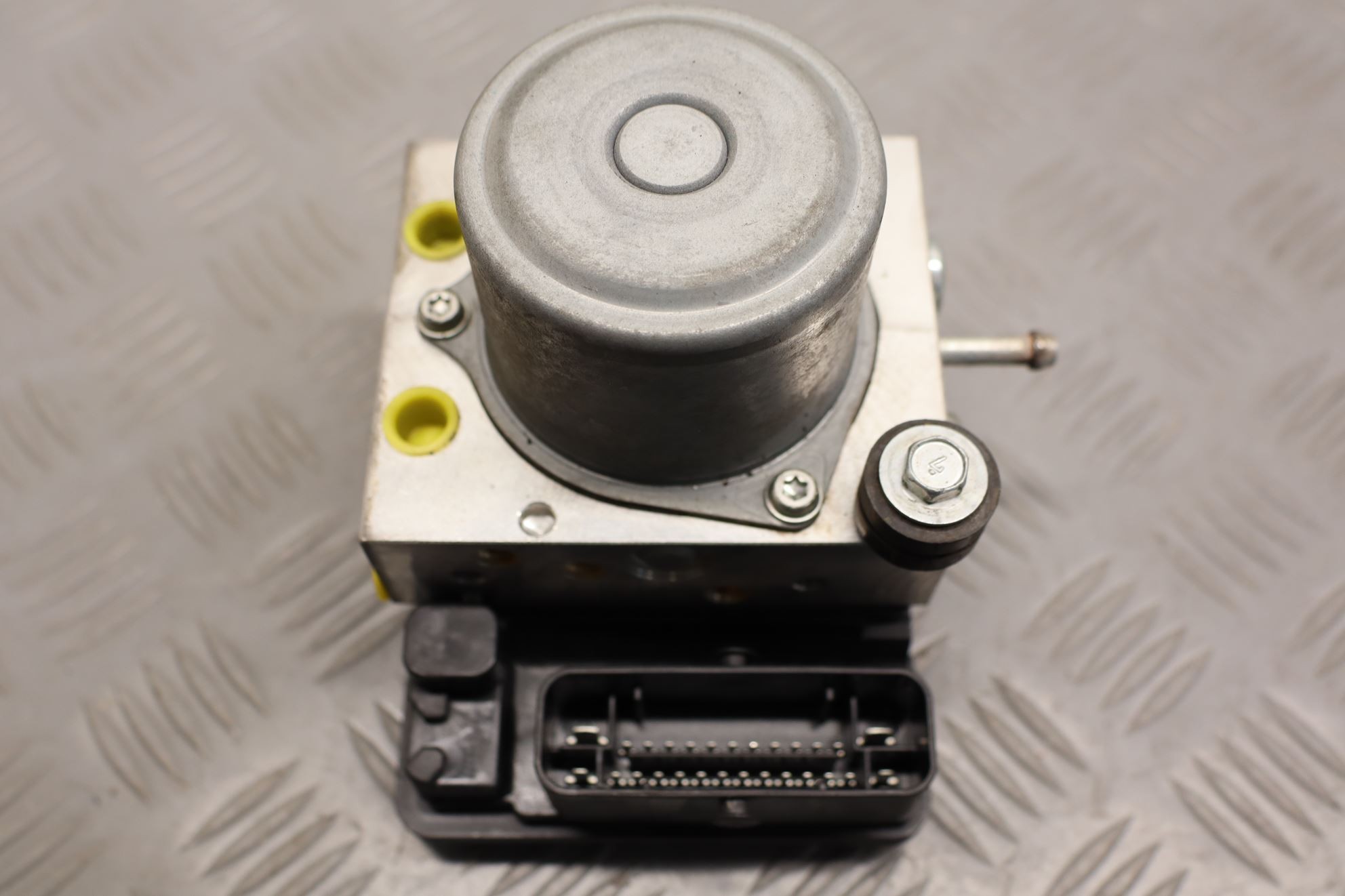 UNITE HYDRAULIQUE ABS