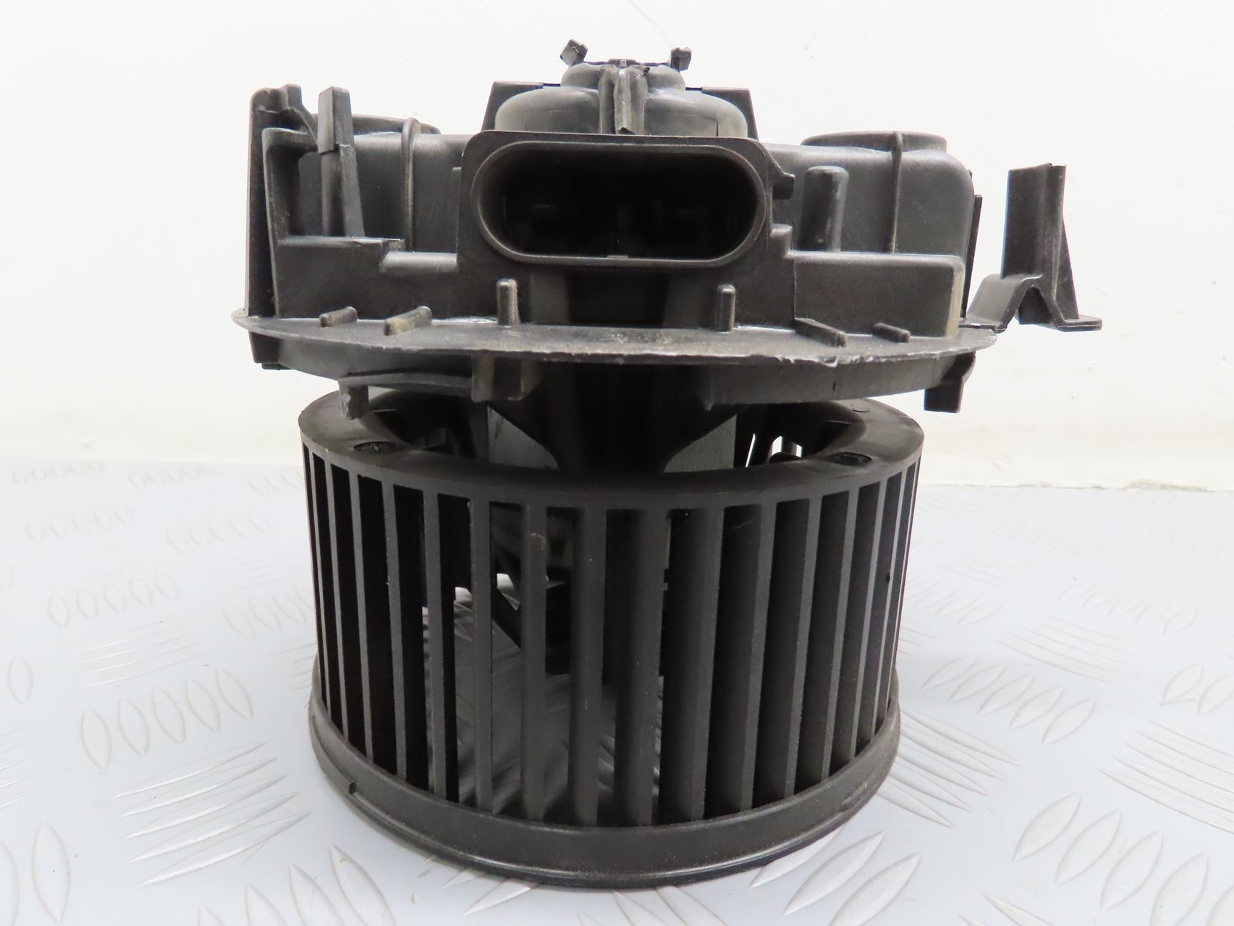 VENTILATEUR DE CHAUFFAGE