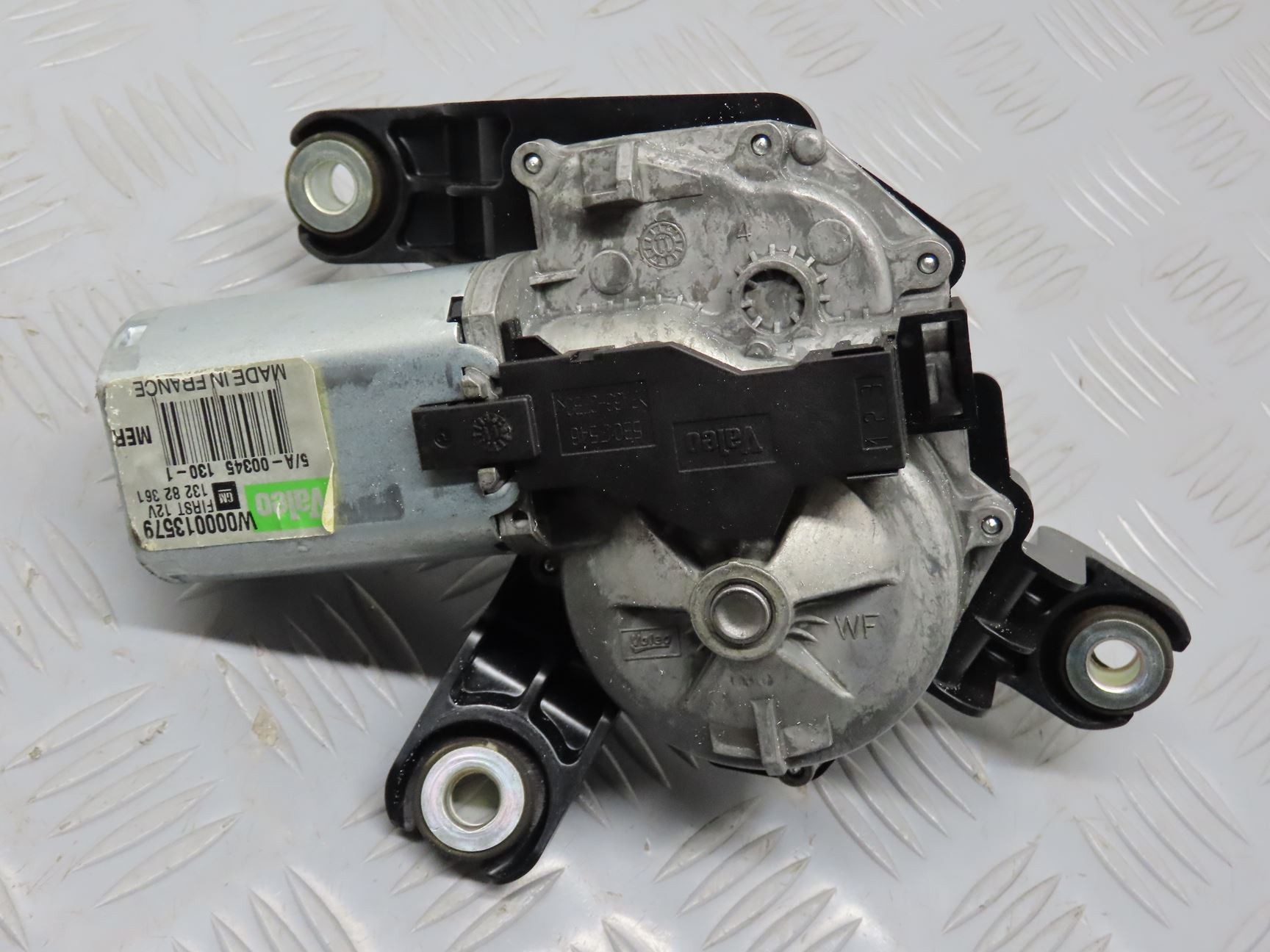 MOTEUR ESSUIE-GLACE AR