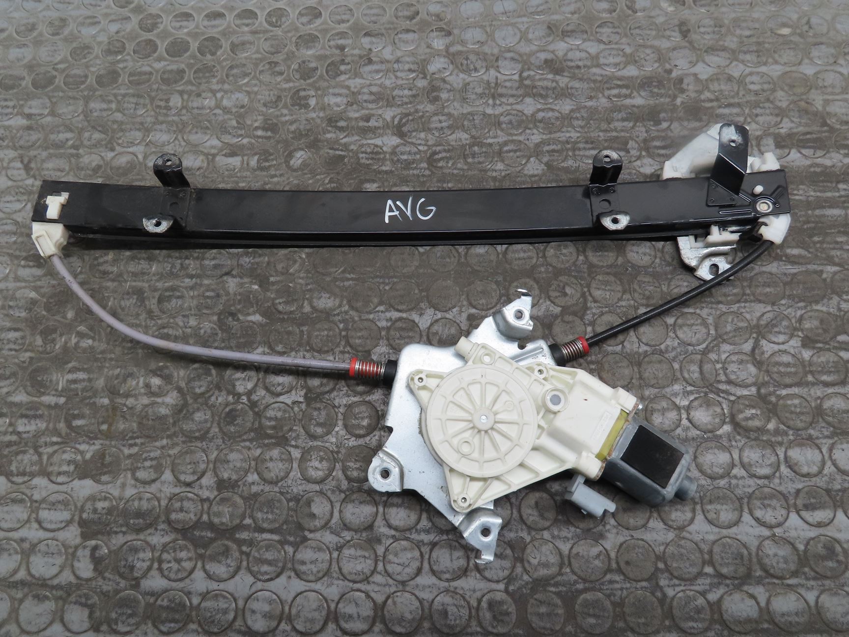 MECANISME+MOTEUR LEVE-GLACE AVG